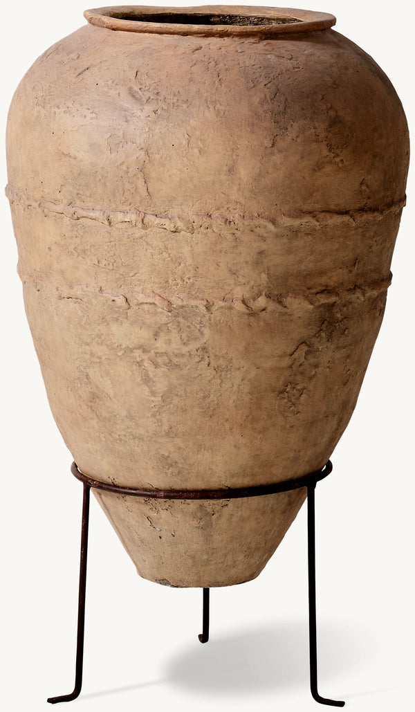 Teva Pot on Stand